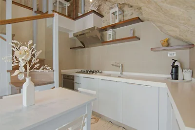Casa vacanze a Petrella Guidi con giardino