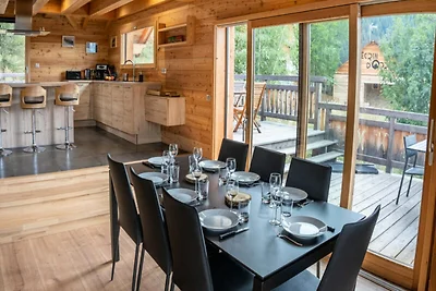 Chalet in Les Orres vlakbij skiliften