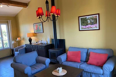 Pittoresca villa con piscina