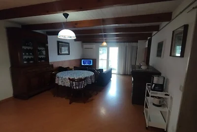 "B" bij Casa Furrer