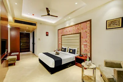 Super Townhouse OAK Hotel C Pearls