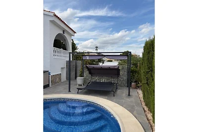 Costa Blanca Poolside Bliss