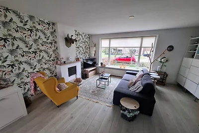 Ferienhaus mit schönem Garten.