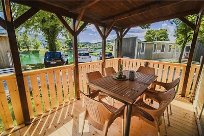 Three Bedroom Mobile Home with Lake View (own...