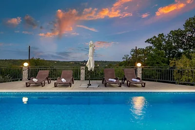 Villa in Labin mit Schwimmbecken