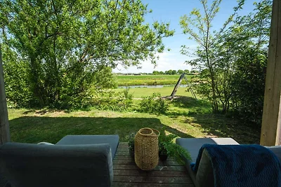 Luxuriöse Wellness-Lodge mit Sauna und Whirlp...