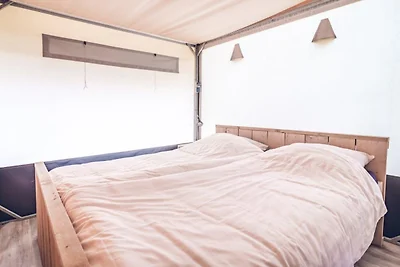Luxuriöses Glamping in einer Zeltlodge