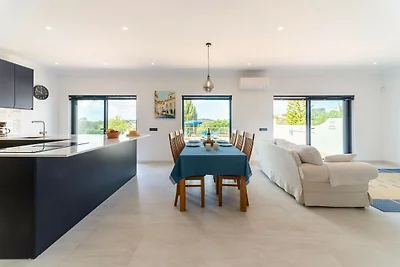 Casa in der Nähe von Faro mit privatem Pool