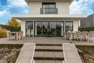 Villa moderna a Harderwijk con idromassaggio