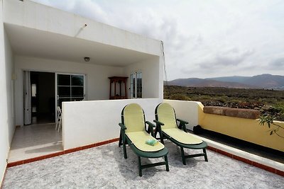 Rustige hoekwoning in Punta Mujeres met zee...