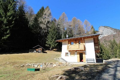 Angenehmes Ferienhaus mit Garten