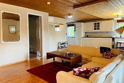 5 Personen Ferienhaus in MÖLLTORP-By Traum