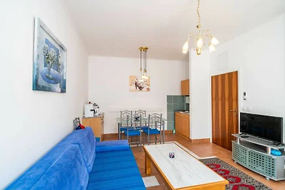 Studio-Apartment Peco mit Balkon