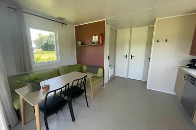 Rustig chalet in Schoonloo met terras