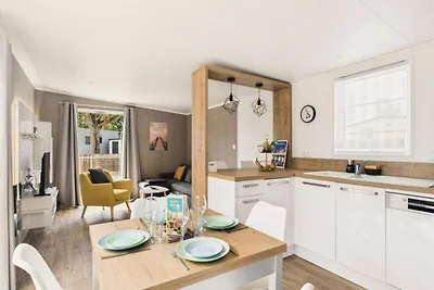 Gemeinsamer beheizter Swimmingpool, 2 Erwachs...