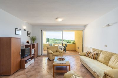 Geräumige Wohnung mit zwei Schlafzimmern und ...