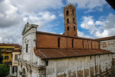 Attico di lusso con vista a Lucca