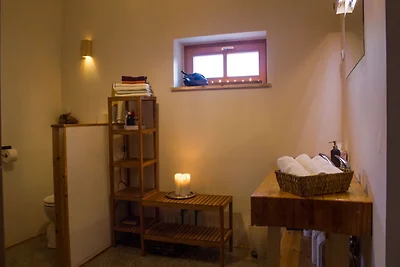 Accogliente casa vacanze a Bunjevci con sauna