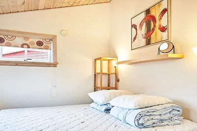 Refugio moderno junto al campo de golf -- By ...