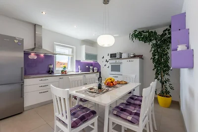 Villa Blue Sky - Three Bedroom Villa with...