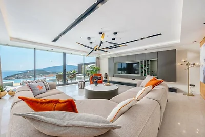Villa a Kalkan con piscina