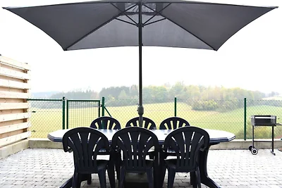 Casa vacanze a Couvin con terrazza