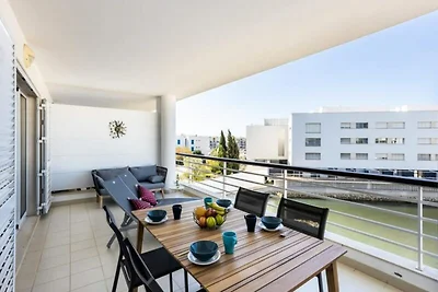 Wohnung in Lagos mit Seeblick-Balkon