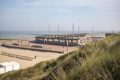 Appartement in Wenduine vlakbij tramhalte