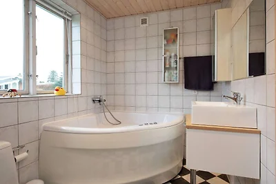 5 Personen Ferienhaus in Karrebæksminde