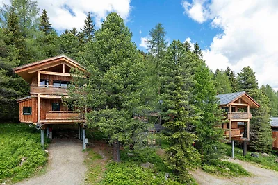 Großzügiges Chalet mit Whirlpool im Freien