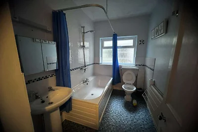 Belvilla Russel Court Hotel | Standard Triple