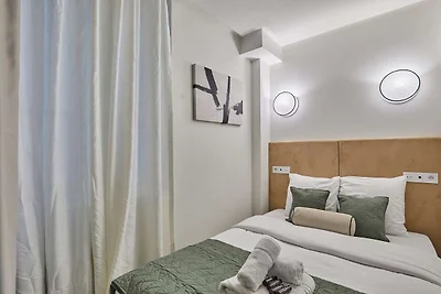 Subliem appartement met airconditioning in he...