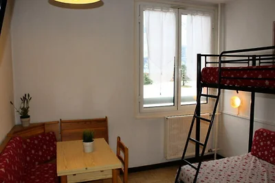 Mini-studio aan de valleizijde aan de voet va...