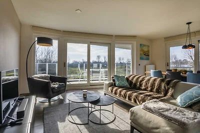 Ruim appartement met molenzicht in Koksijde