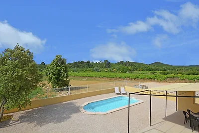 Schöne Villa mit privatem Pool in Gard
