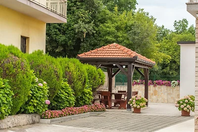Wohnung in Imotski in der Nהhe des Blauen und...