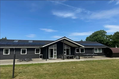 Sommerhaus mit Pool und Sauna