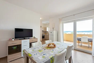 Apartment in Nevi?ane f�r 6 Personen