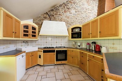 Komfortables Cottage mit Whirlpool in...