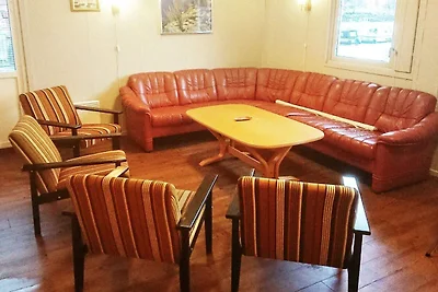 8 Personen Ferienhaus in Revsnes