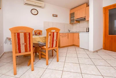 Aurel Suites- One Bedroom Apartment with...
