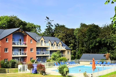 Ferienwohnung in Carantec in der Nähe des Gol...