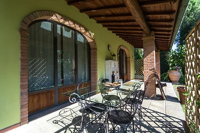 Splendida casa vacanze ad Arezzo con giardino