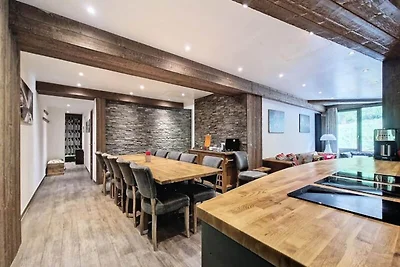 Schöne 6-Zimmer-Wohnung im Stadtzentrum