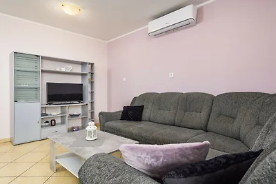 Charming Lovran Apartments with Wonderful Sea...