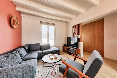 Apartment in Arzon mit beheiztem Pool