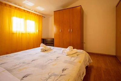 Apartment mit einem Schlafzimmer in Pasman