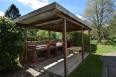 Gemütliches Ferienhaus mit Grill in Hotton,...