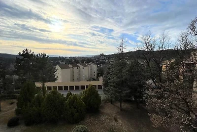 Appartement in de Provence met uitzicht op he...