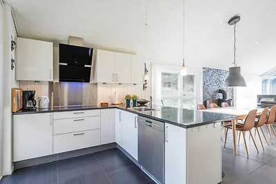 6 Personen Ferienhaus in Henne